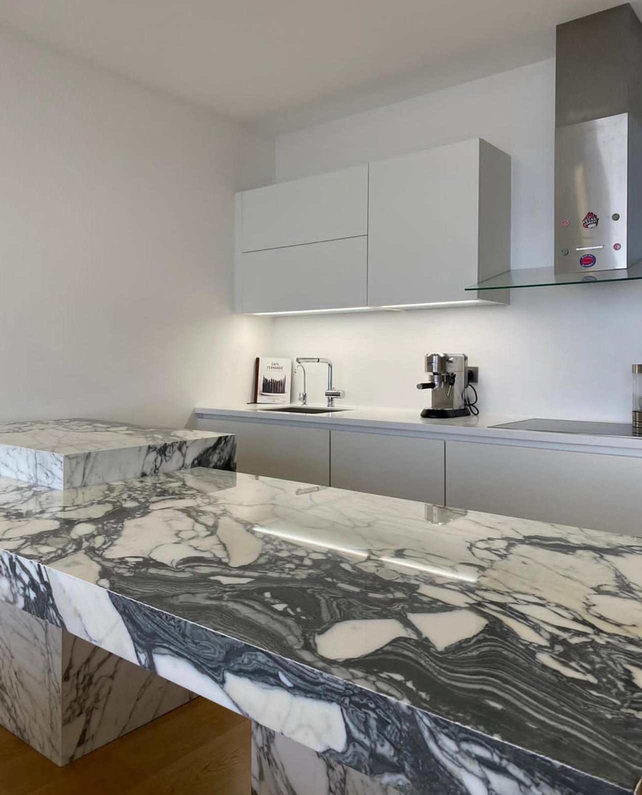 Our Custom Project For Interior Designer - Arabescato Corchia Marble – A Timeless Choice for Custom Dining Table Design