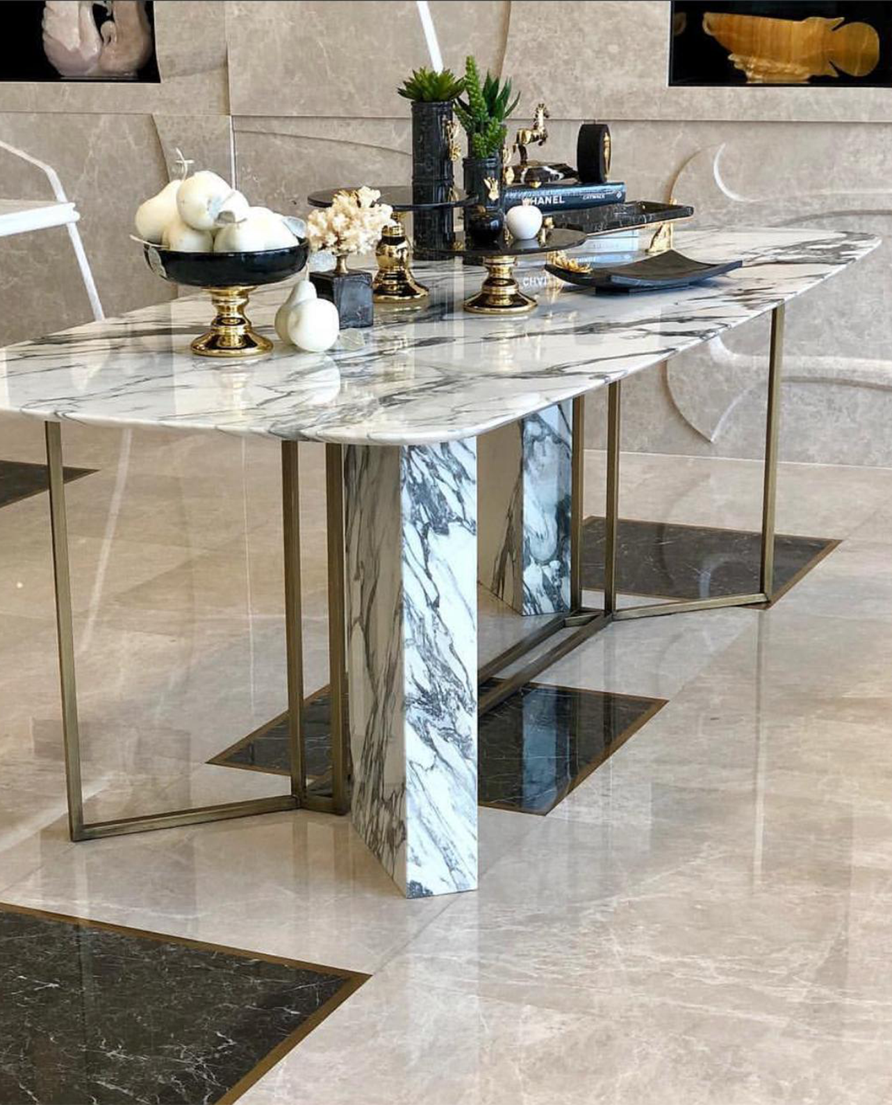 Our Custom Project For Interior Designer - Italian Arabescato Marble – A Luxurious Choice for Hotel Lobby Decorative Table Design