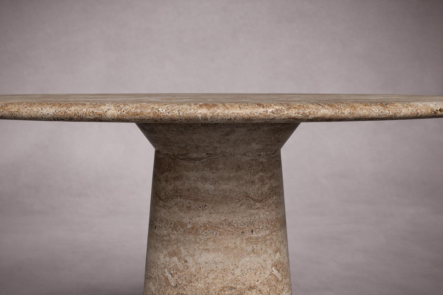 Le Cou Noche Travertin Runder Tisch