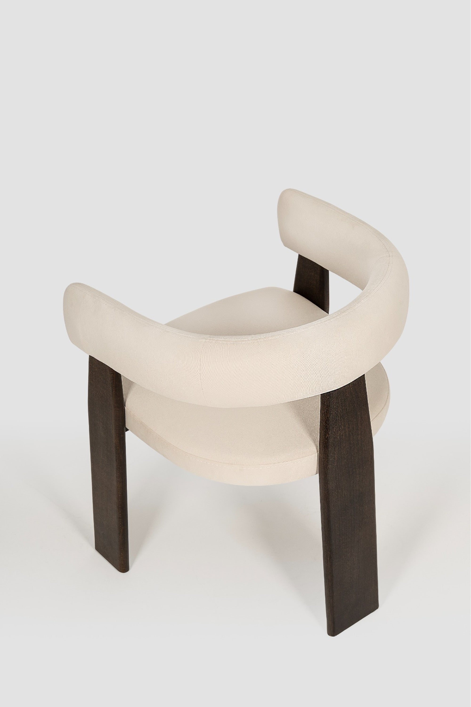 luxury dining chair. custom dining chair. modern dining chair. sculptural dining chair. designer dining chair. high end dining chair. contemporary dining chair. bespoke dining chair. premium seating. architectural dining chair. dining chair. custom luxury dining chair USA. made to order dining chairs. modern sculptural dining chair. high end custom seating for interior designers. luxury restaurant dining chairs.
