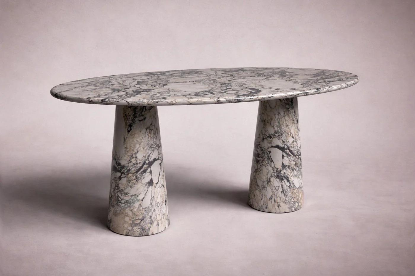 Élégance de Pierre Calacatta Viola Marble Oval Dining Table