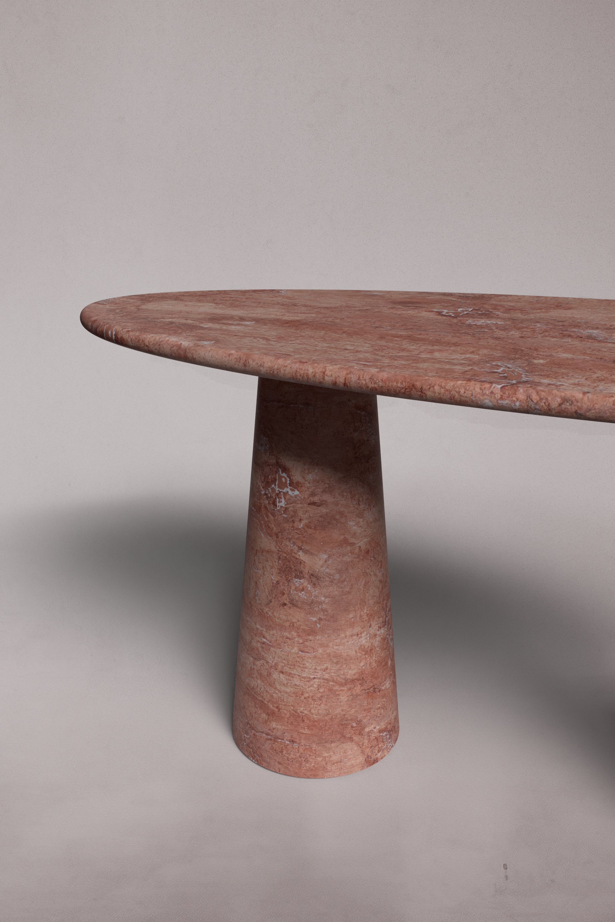 Élégance de Pierre Travertine Oval Dining Table