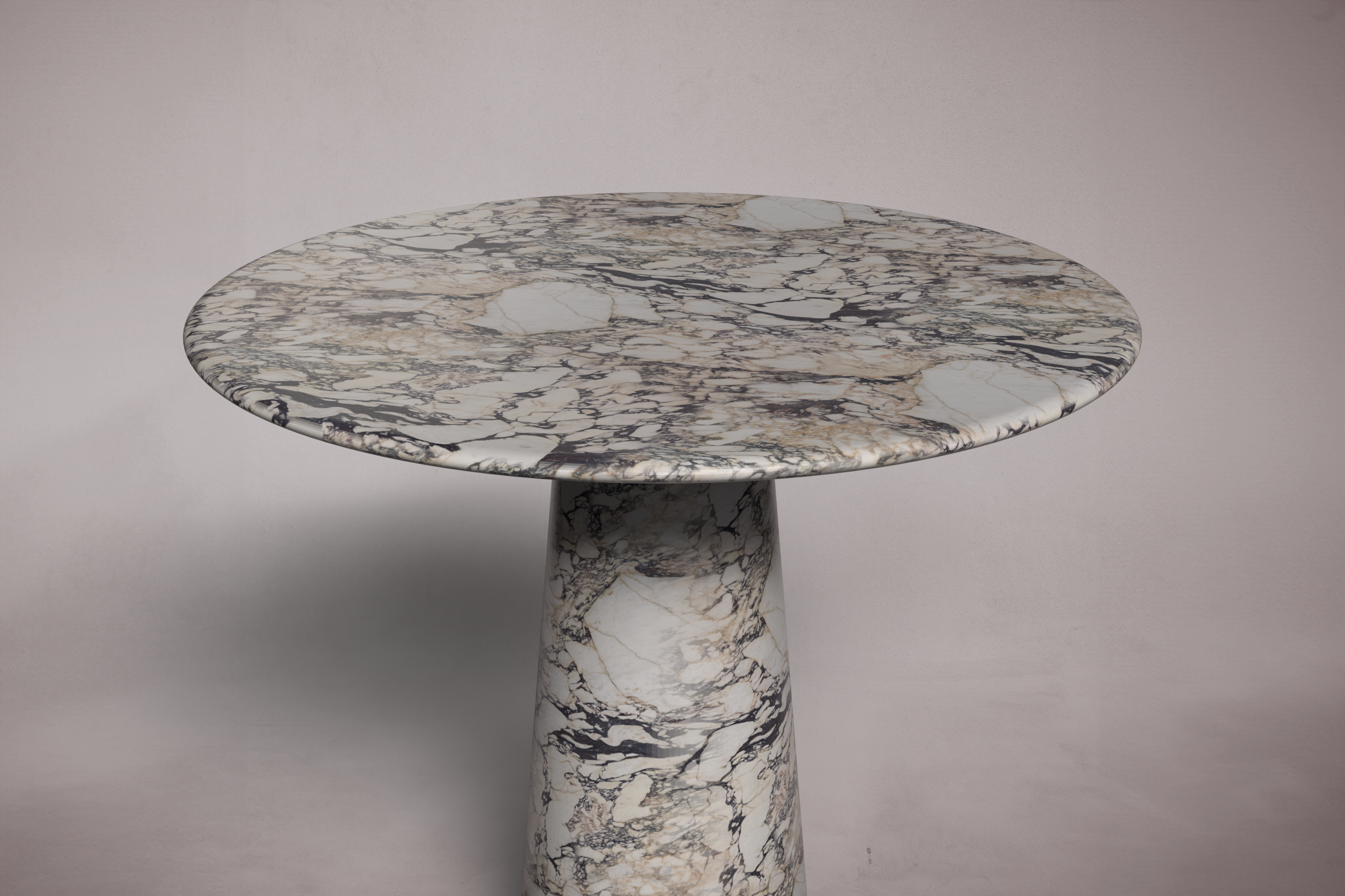 Le Cou Calacatta Viola Marble Round Table