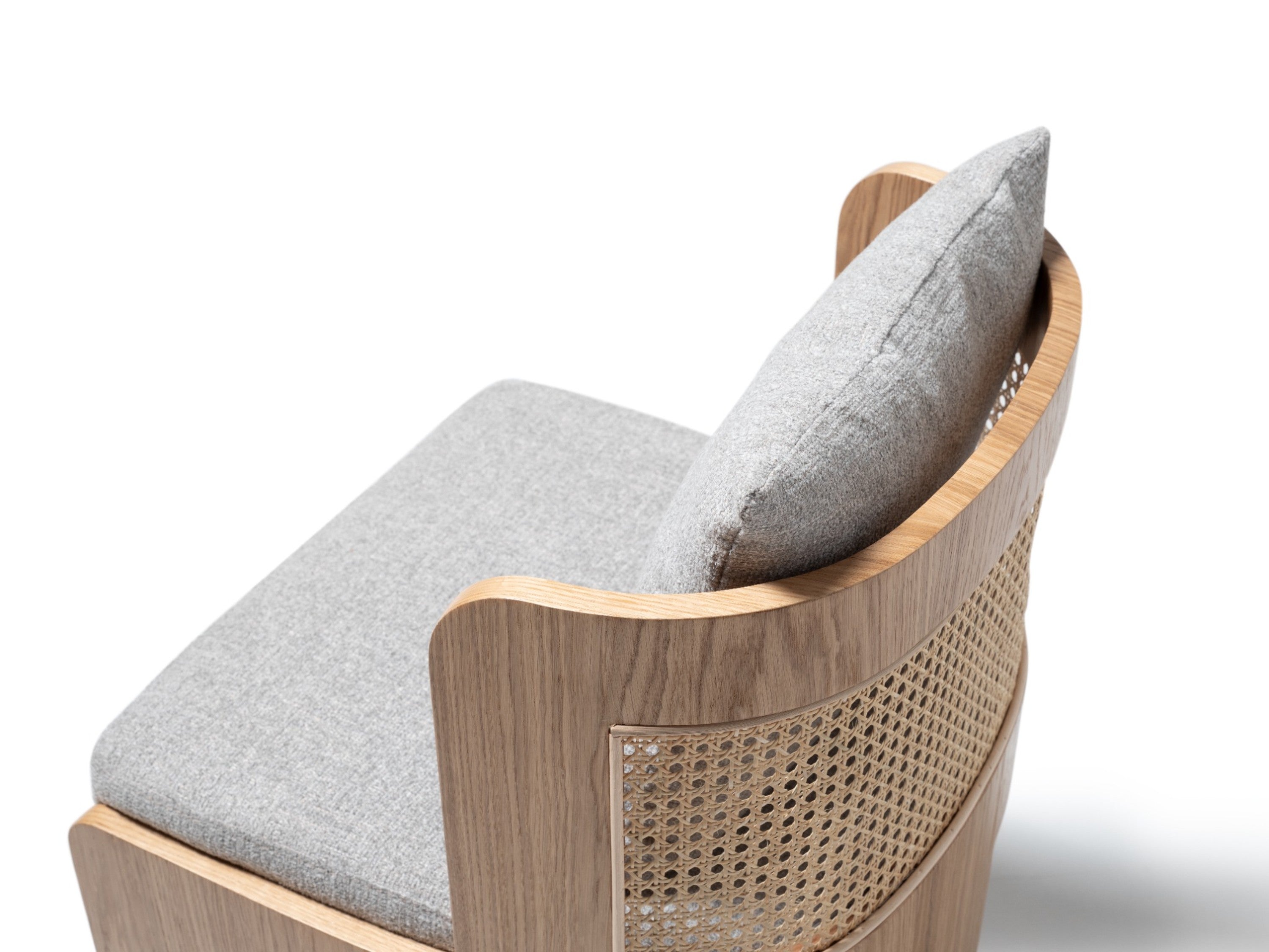 luxury dining chair. custom dining chair. modern dining chair. sculptural dining chair. designer dining chair. high end dining chair. contemporary dining chair. bespoke dining chair. premium seating. architectural dining chair. dining chair. custom luxury dining chair USA. made to order dining chairs. modern sculptural dining chair. high end custom seating for interior designers. luxury restaurant dining chairs.