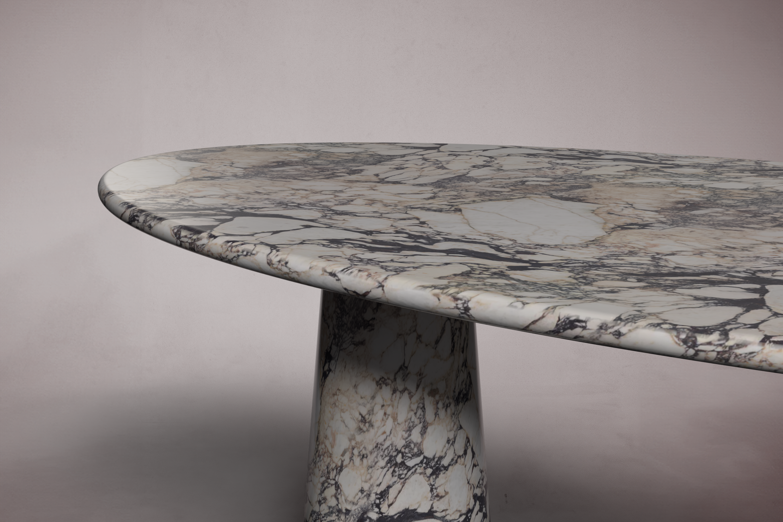 Élégance de Pierre Marble Oval Dining Table