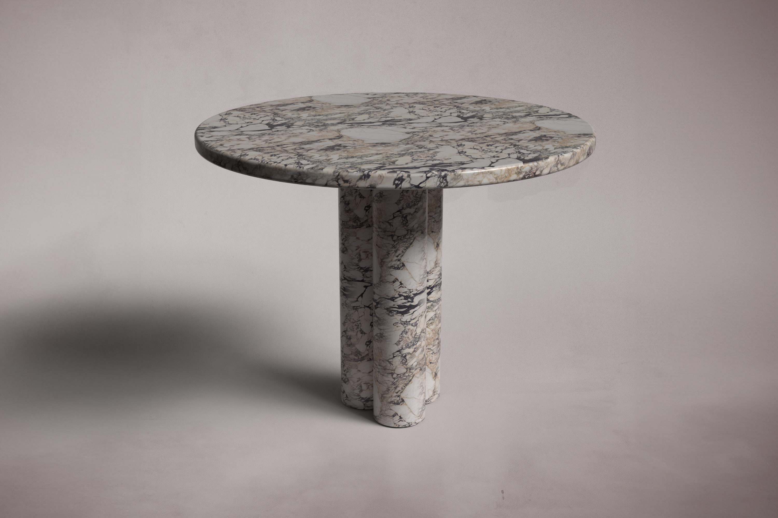 Zade Calacatta Viola Marble Round Table