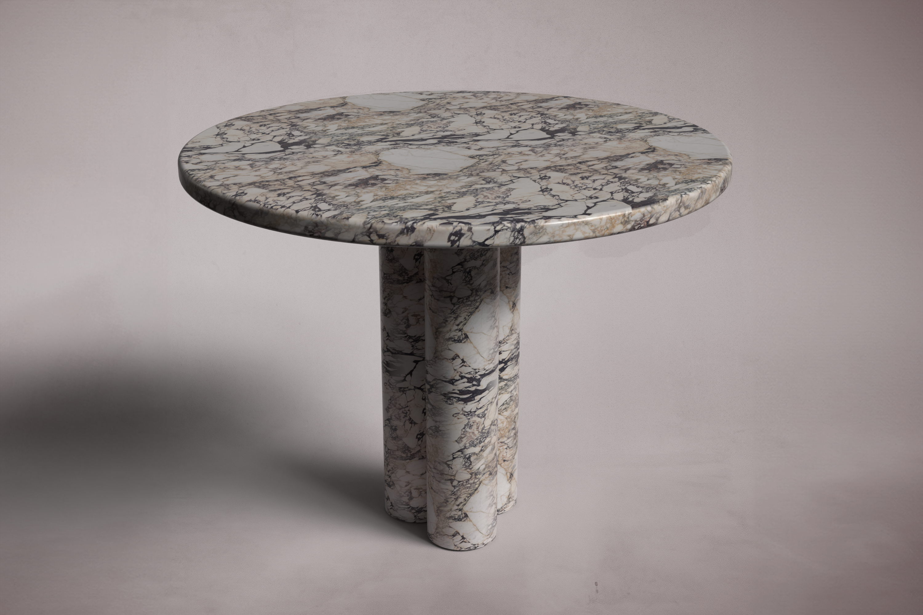 Zade Calacatta Viola Marble Round Table
