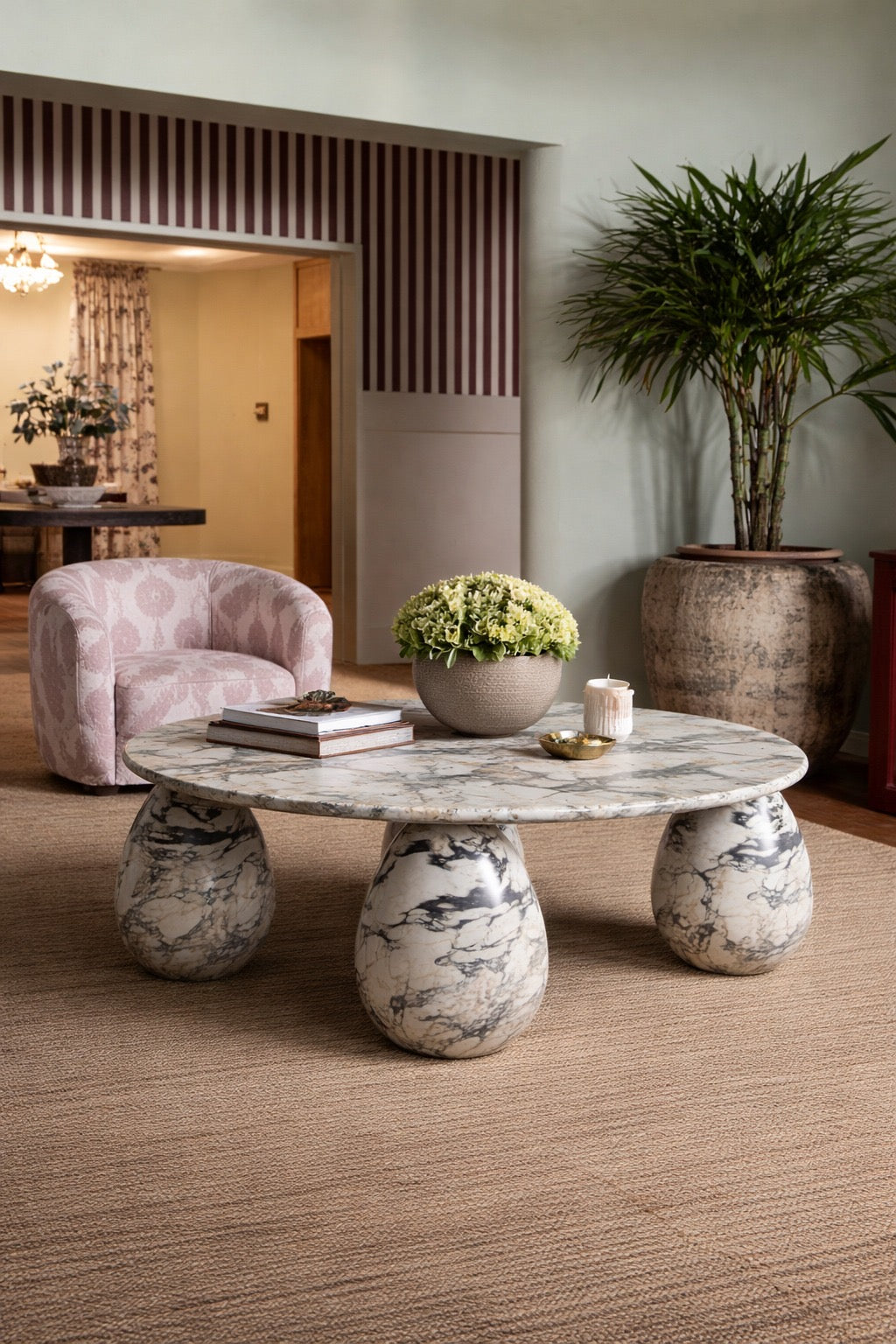 Cons Calacatta Viola Marble Round Coffee Table