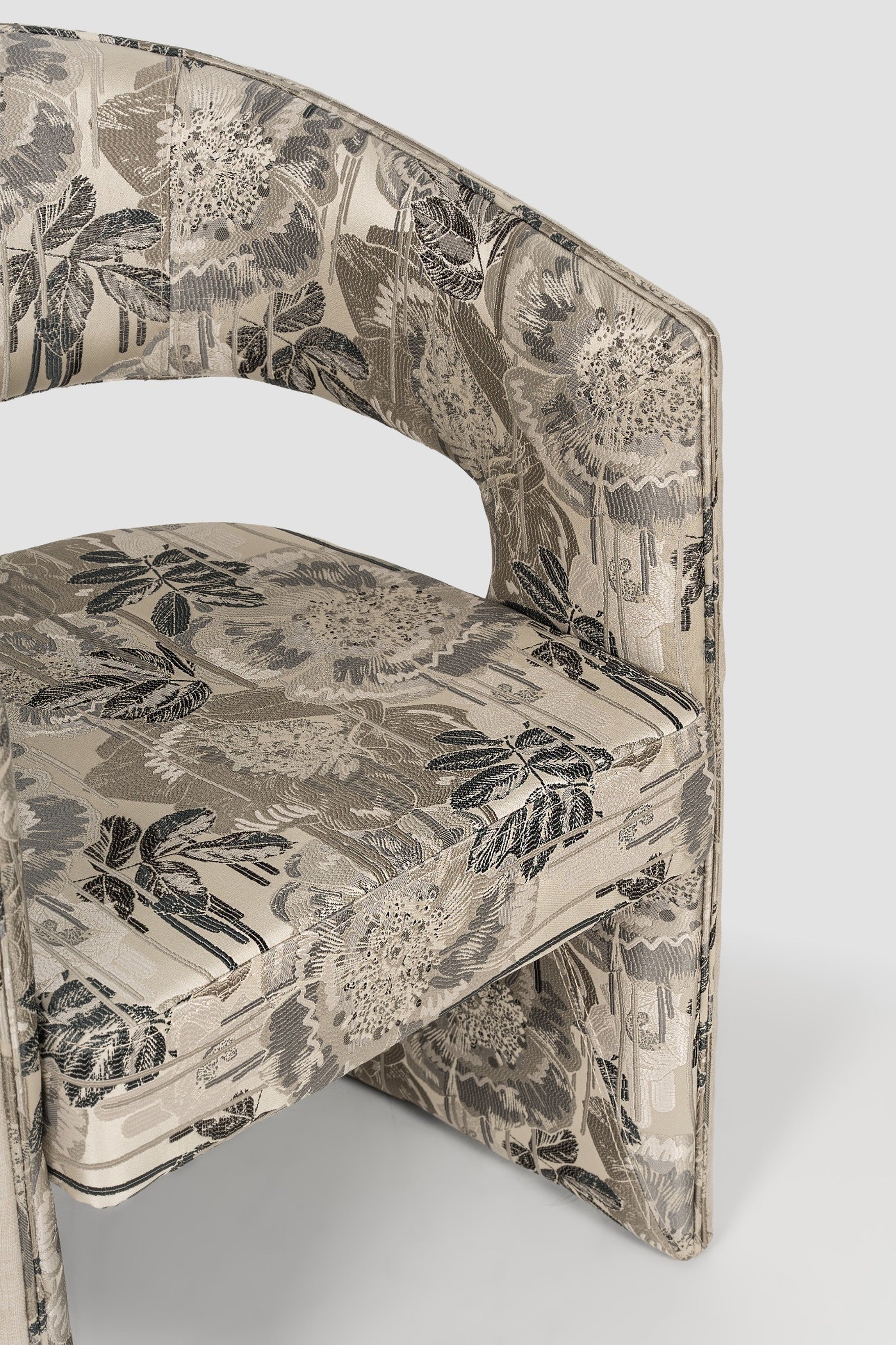 luxury dining chair. custom dining chair. modern dining chair. sculptural dining chair. designer dining chair. high end dining chair. contemporary dining chair. bespoke dining chair. premium seating. architectural dining chair. dining chair. custom luxury dining chair USA. made to order dining chairs. modern sculptural dining chair. high end custom seating for interior designers. luxury restaurant dining chairs.