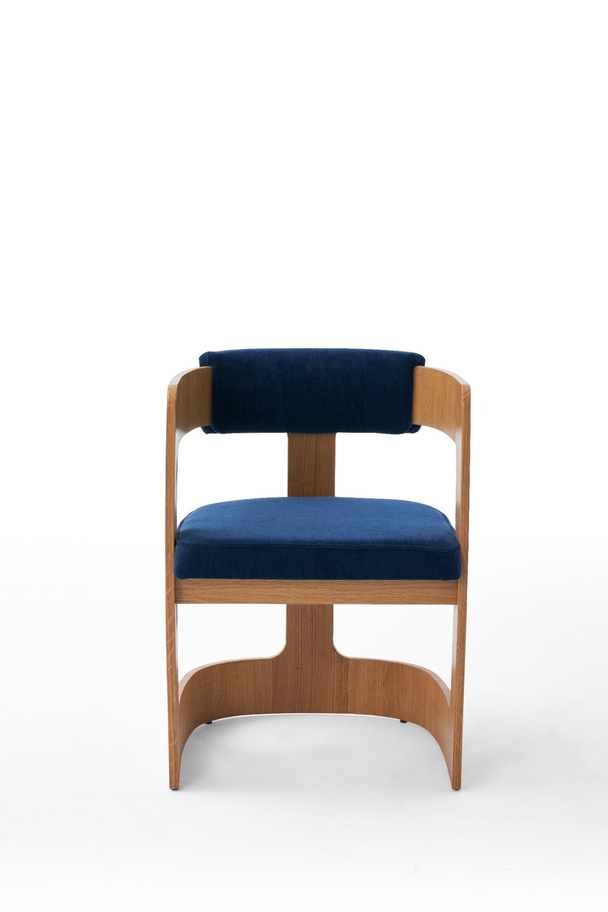 luxury dining chair. custom dining chair. modern dining chair. sculptural dining chair. designer dining chair. high end dining chair. contemporary dining chair. bespoke dining chair. premium seating. architectural dining chair. dining chair. custom luxury dining chair USA. made to order dining chairs. modern sculptural dining chair. high end custom seating for interior designers. luxury restaurant dining chairs.