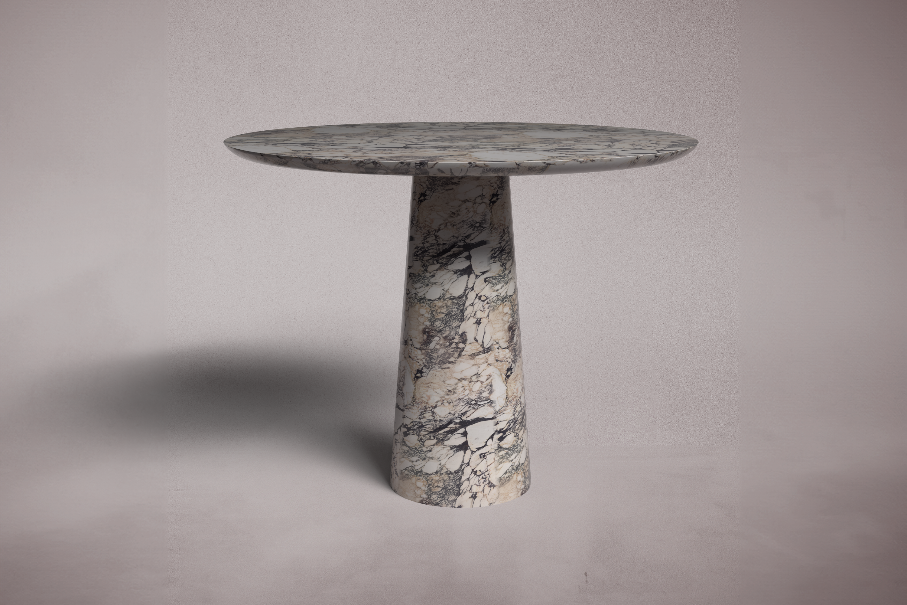Essence Calacatta Viola Marble Round Table